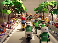 Ein Highlight: Ein Playmobilmodell zur Deutschlandtour.